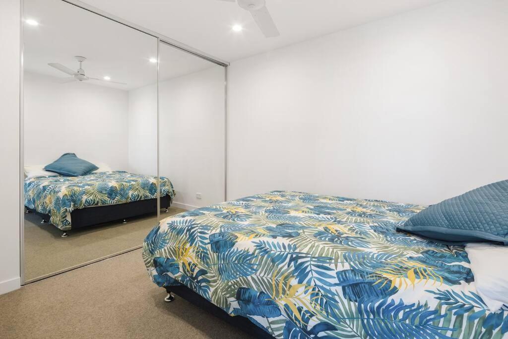 Springhill Close To Cbd 2b1b And Parking - Sh1108 Apartment